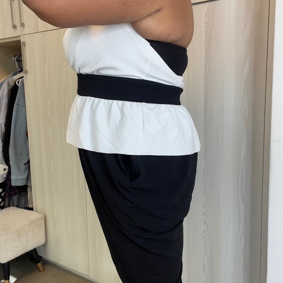 Halter Jumpsuit - Picture 3 of 7